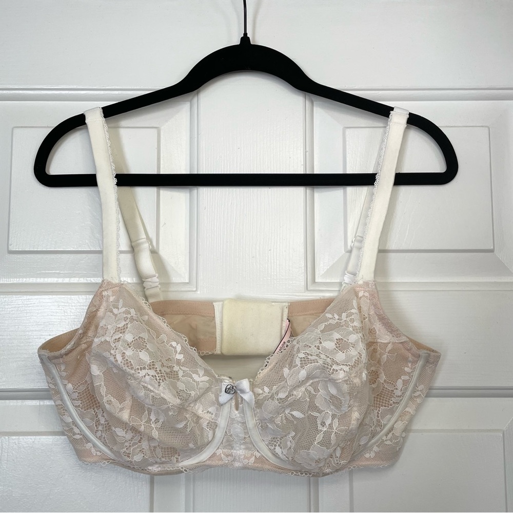 Victorias Secret Nude Lace 38DDD Unlined Demi Bra